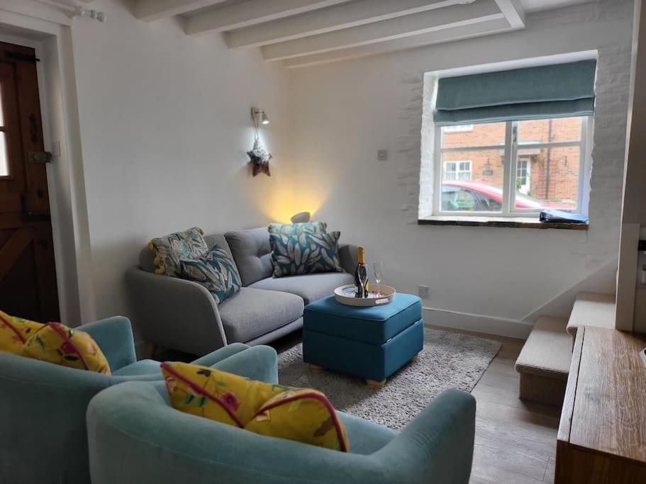 Host & Stay - Clara Cottage Bretforton Екстериор снимка