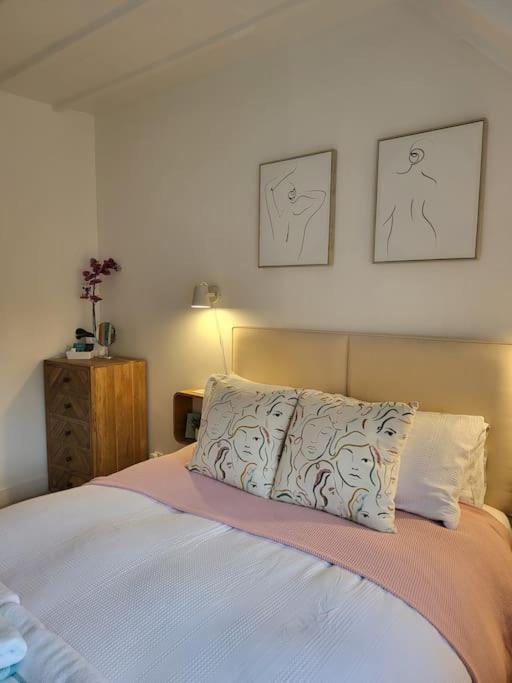 Host & Stay - Clara Cottage Bretforton Екстериор снимка