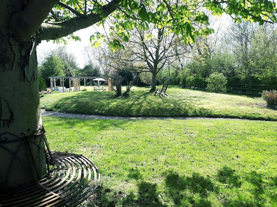 Host & Stay - Clara Cottage Bretforton Екстериор снимка